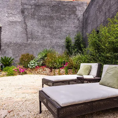 Apartment Leone With Garden By Wonderful Italy Catania